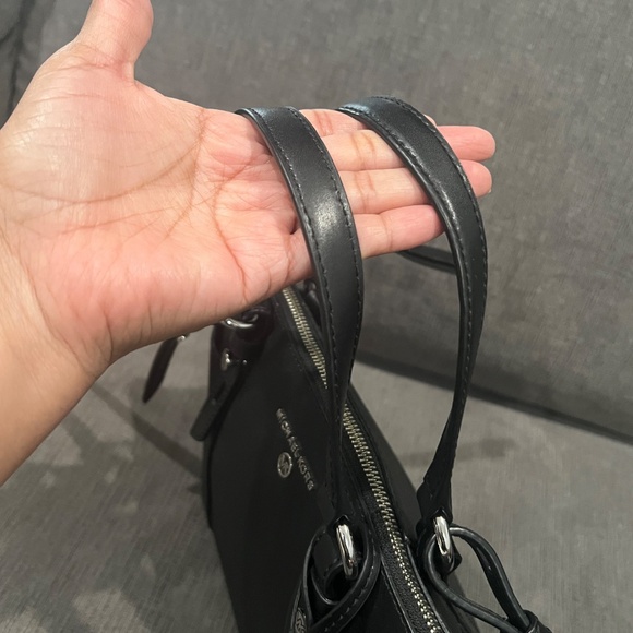 MICHAEL MICHAEL KORS Sullivan Small Saffiano Top-Zip Tote - Picture 3 of 11